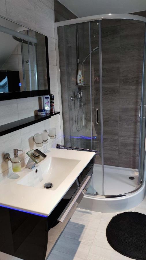 Holiday Home Moldava Экстерьер фото